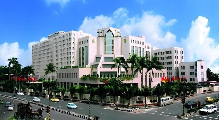 Hotel Ruposhi Bangla Dhaka Buitenkant foto